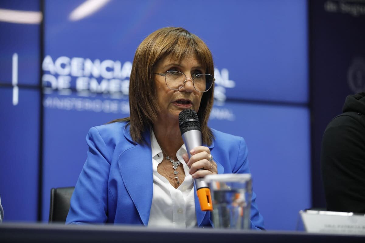 Sin intermediarios: Bullrich anuncia ayuda económica para Bahía Blanca