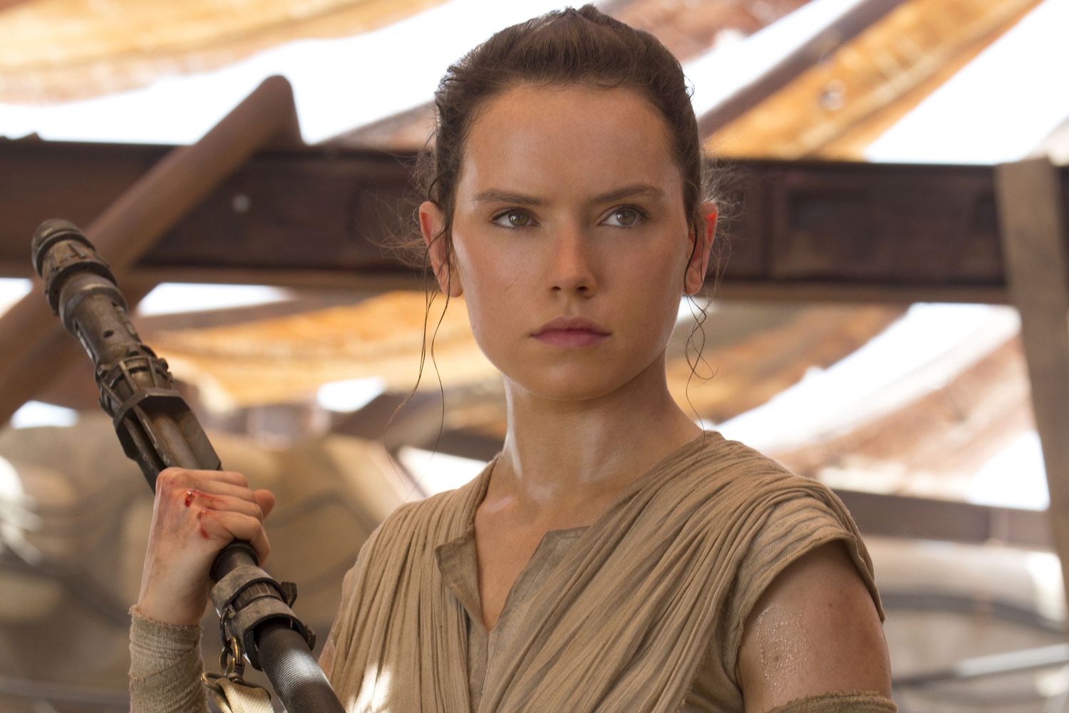 Daisy Ridley y Alden Ehrenreich de Star Wars protagonizarán la comedia ‘The Last Resort’