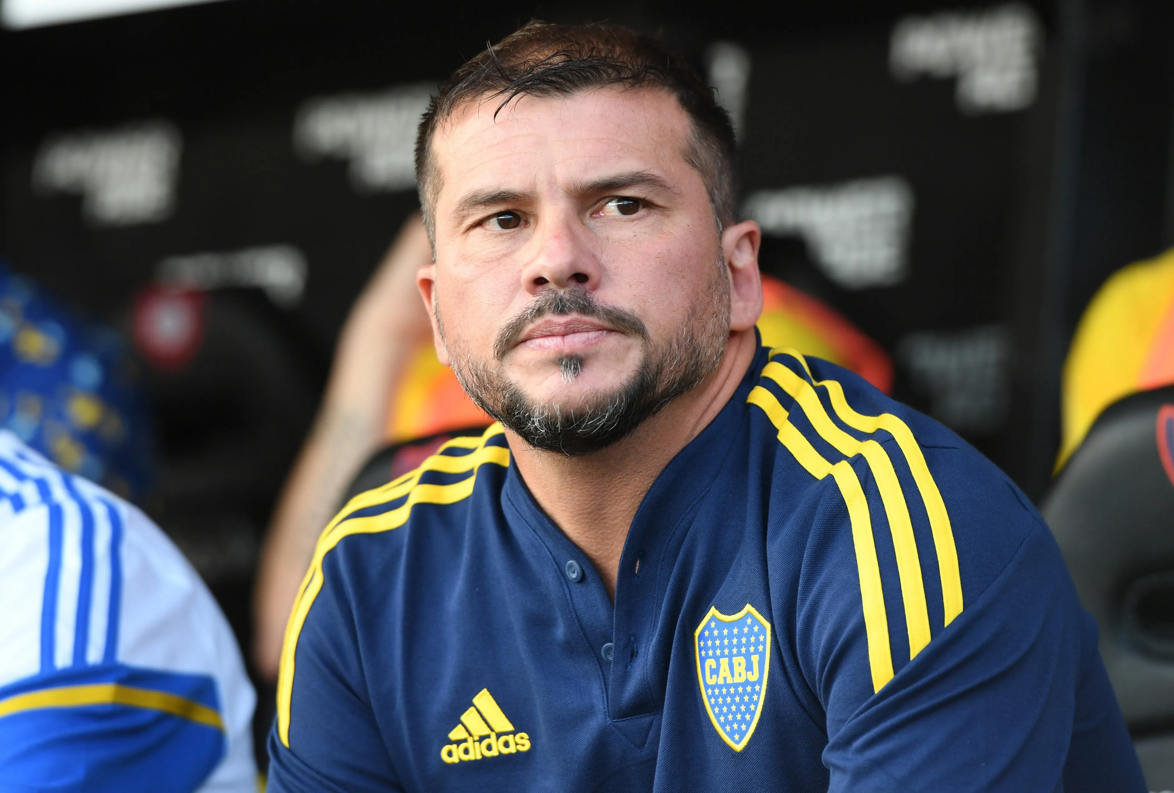El DT de Boca, Herron, Sorprendido por la Salida de Gago Tras Empate con Tigre