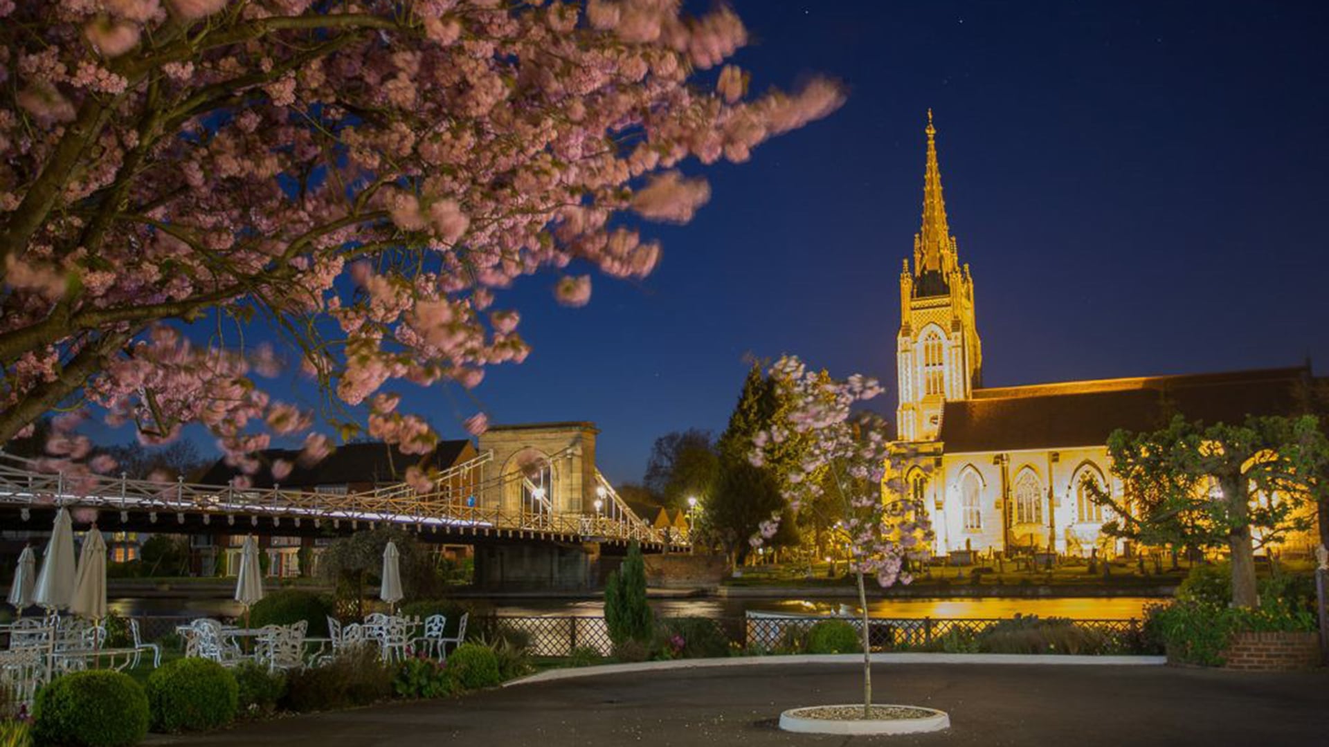 Marlow: Un Tesoro del Támesis Fusionando Historia, Arquitectura y Modernidad