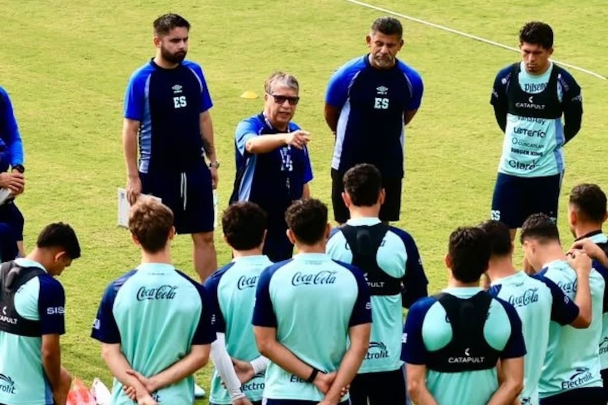 Un 6-0 que quema: la Selección salvadoreña se agarra a Bolillo Gómez para no bajar de categoría