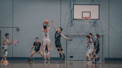 Valencia se sacó de encima a ASVEL en Lyon y sigue sin conocer la derrota en la Euroliga