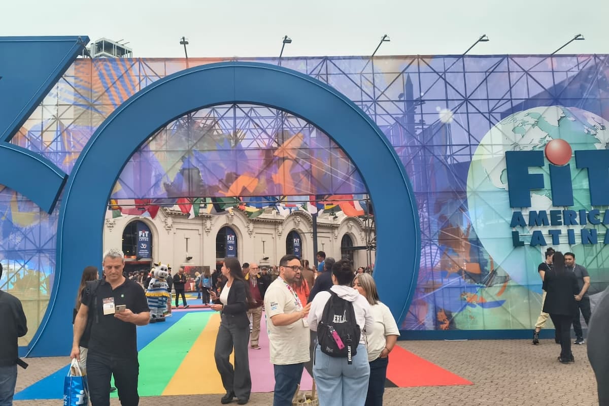 Brasil, Uruguay y Chile se disputan al turista argentino con fechas, descuentos y obras sobre la mesa