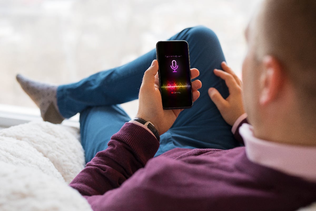 Meta te espía a tus contactos: Muse arma fichas de tu pareja, tu madre y hasta el plomero