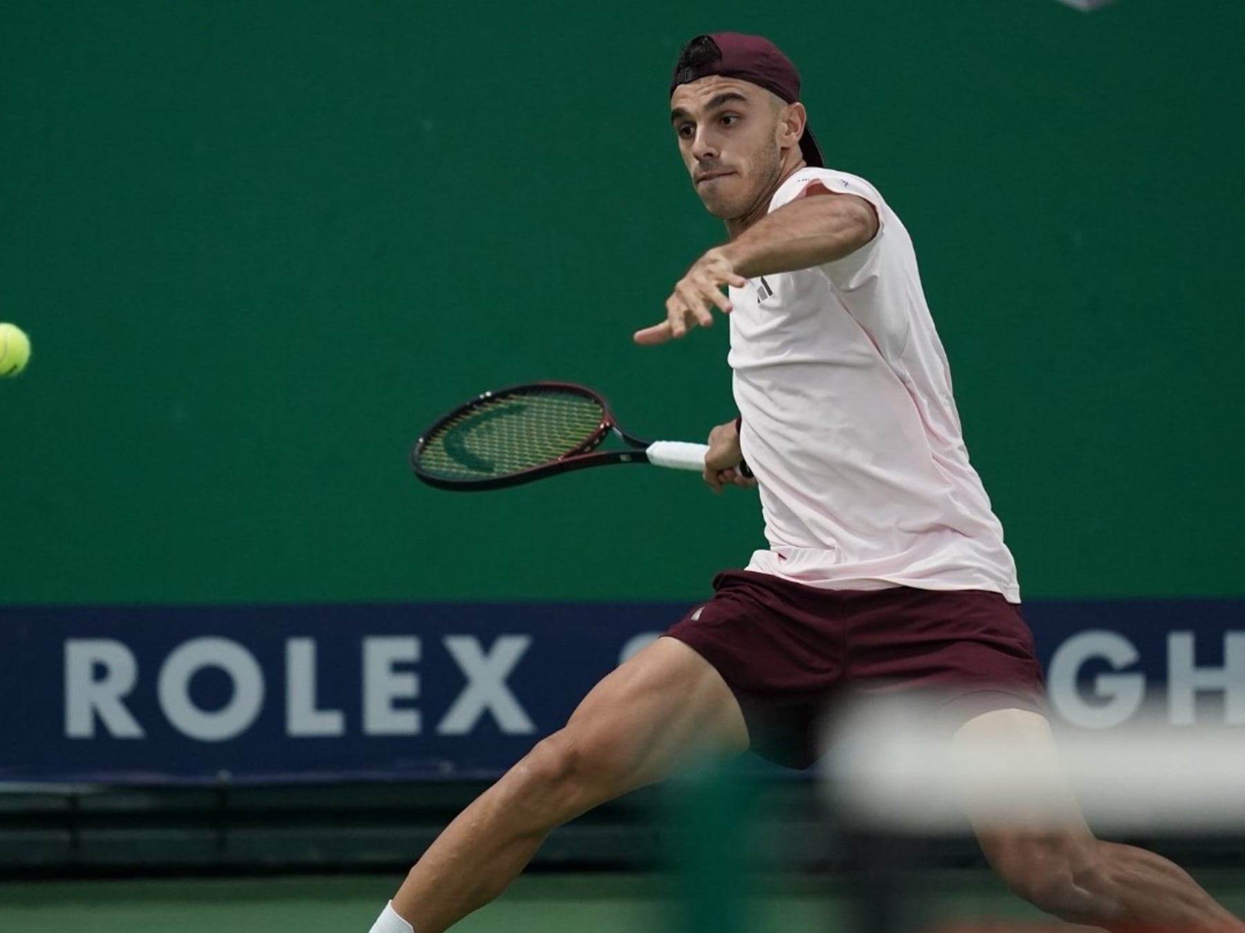 Cerúndolo aguantó el pulso en el tie-break, barrió a Safiullin y ya acecha a Mensik en Shanghai