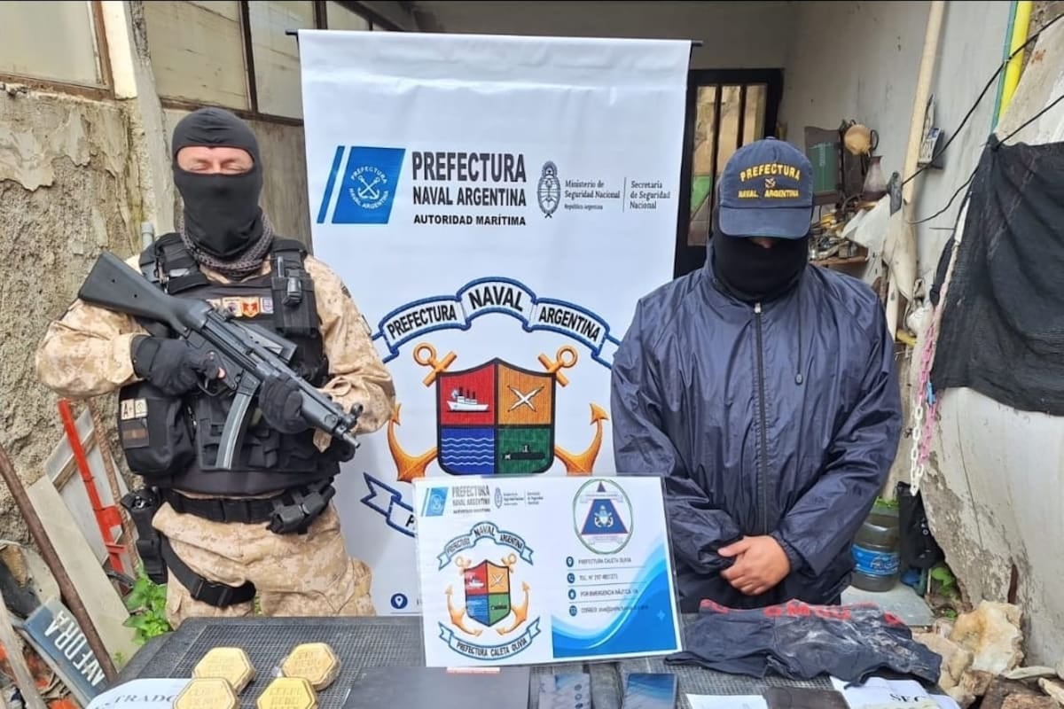 Diez kilos de oro en un tanque de inodoro: el escondite insólito detrás de un caso de averiguación de paradero en Caleta Olivia