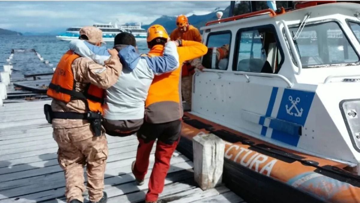 Evacuaron a un turista lesionado en el sendero al Bosque de los Arrayanes: un operativo que deja lecciones para el caminante
