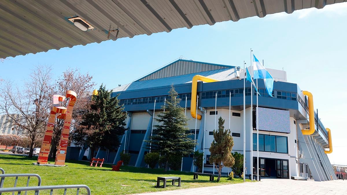 Neuquén Vive abre las puertas del Ruca Che con una jornada que mezcla anuncios y familia
