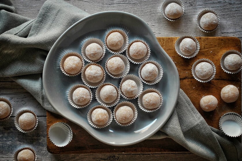 Yemas de Santa Teresa: el dulce español de cuatro ingredientes que se hace con paciencia y una buena cuchara