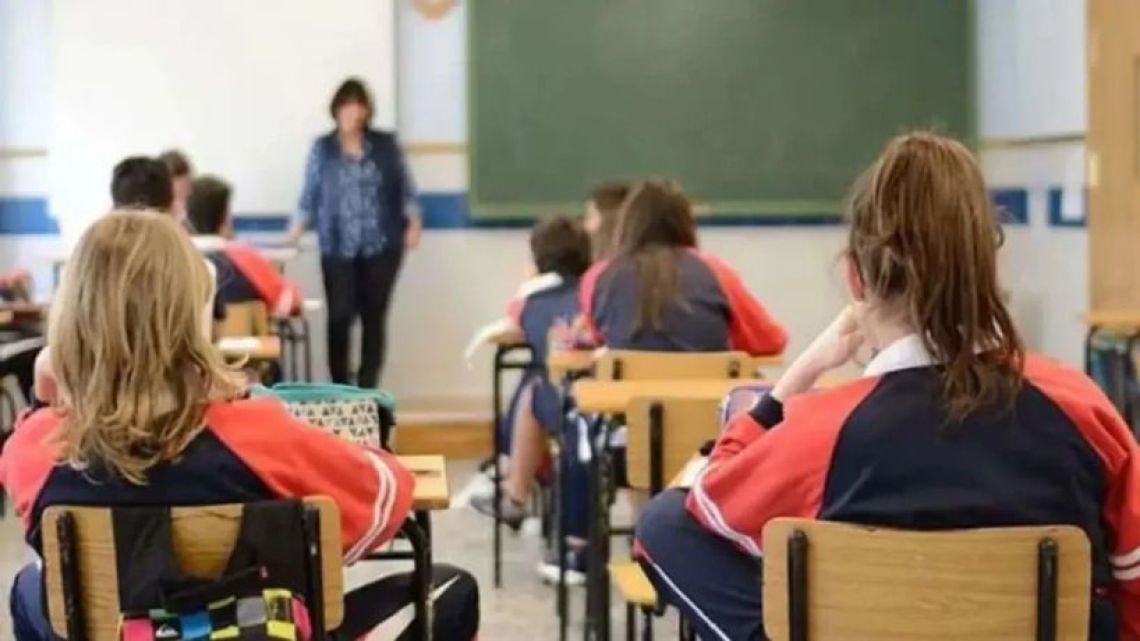 Cinco meses de cuotas acumuladas: el dato que las familias de Córdoba deben mirar antes de pagar la matrícula 2027