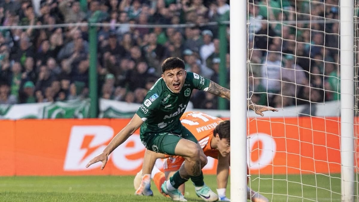 Junín lo gritó entero: Sarmiento hizo tropezar a River y se prende arriba