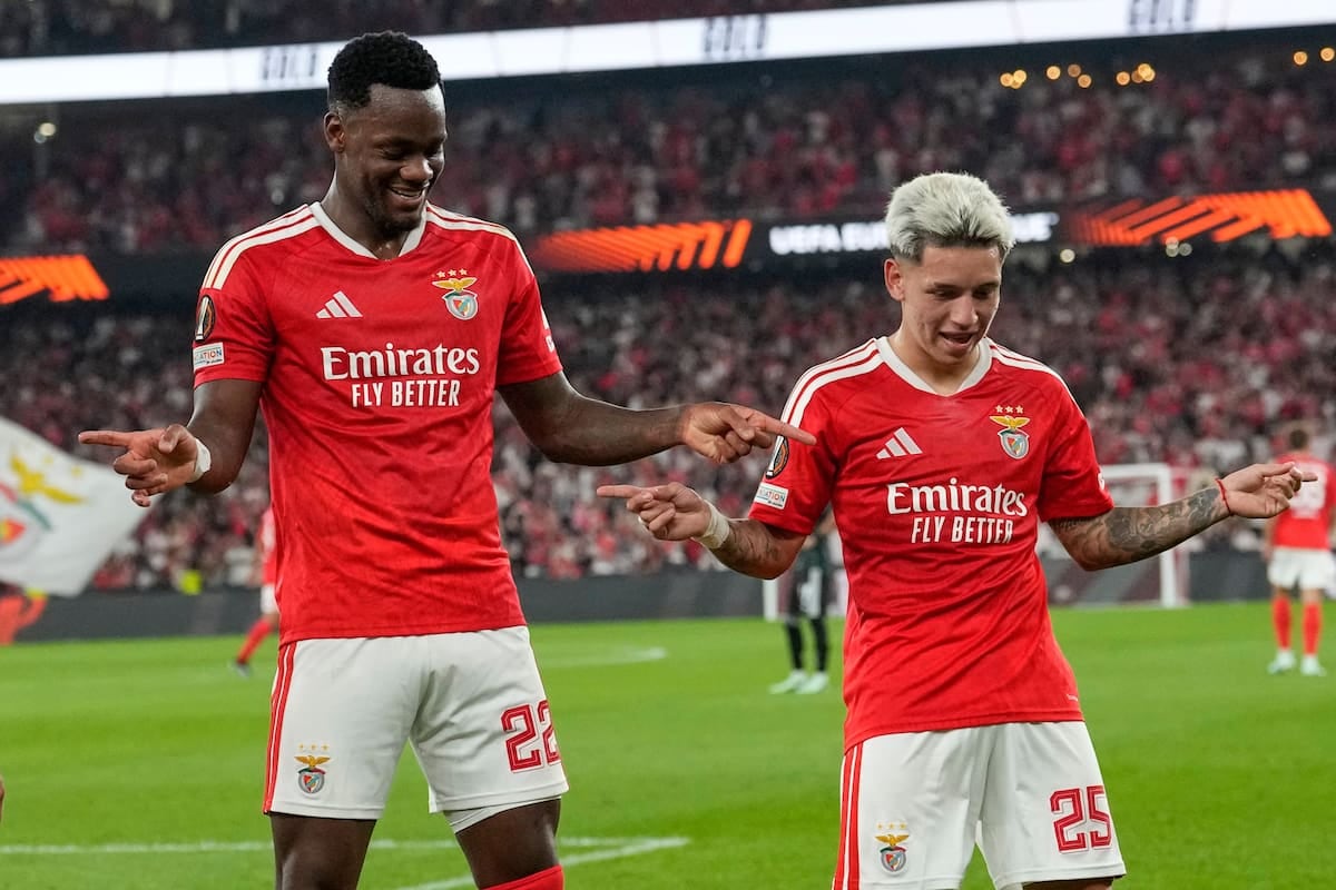 Noche redonda para los argentinos en Europa: Prestianni y Hezze se llevan los flashes