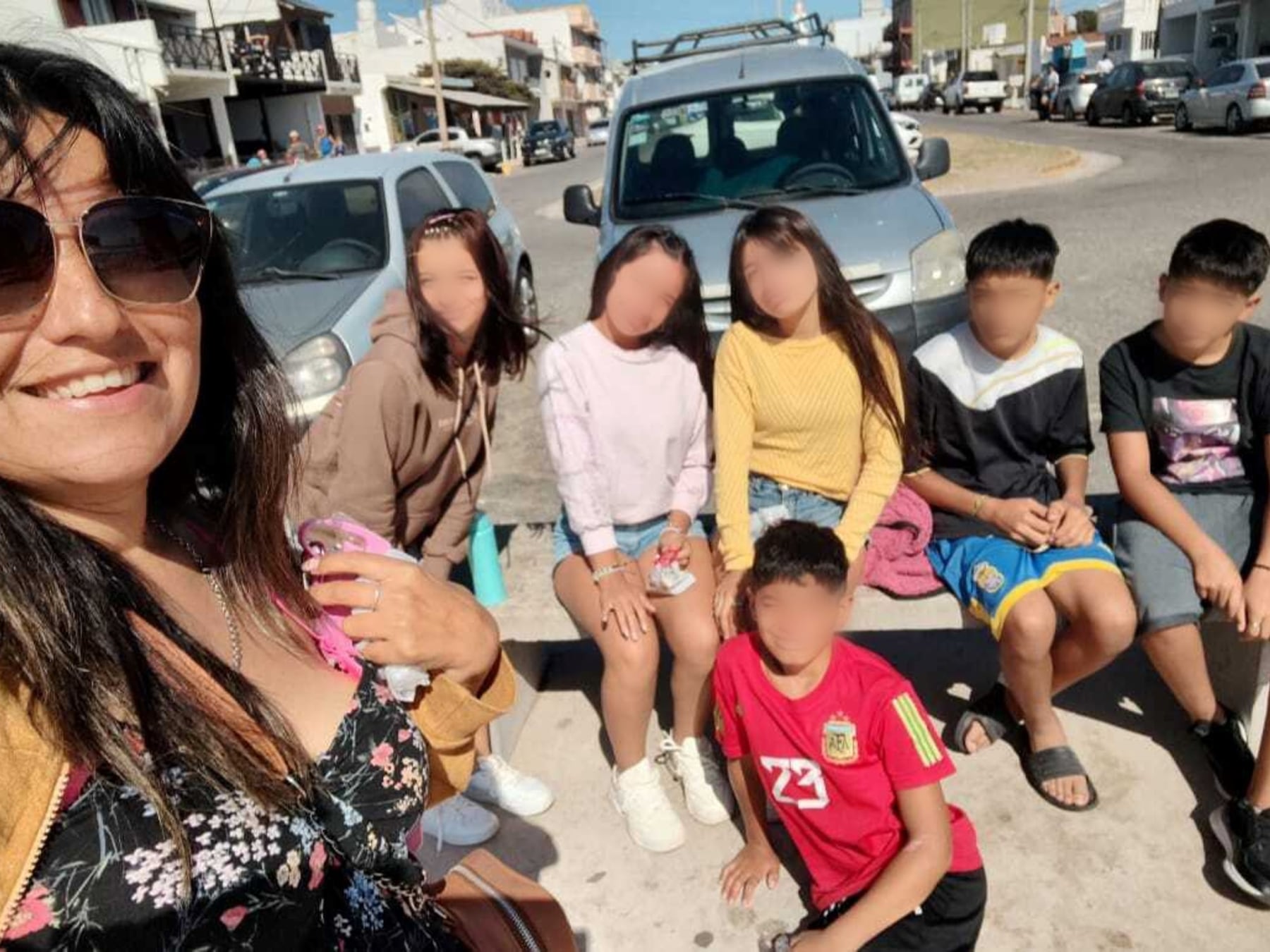"Te elegimos para ser nuestra mamá": cómo María Laura armó una familia de seis hermanos, más un bebé que llegó como bonus track