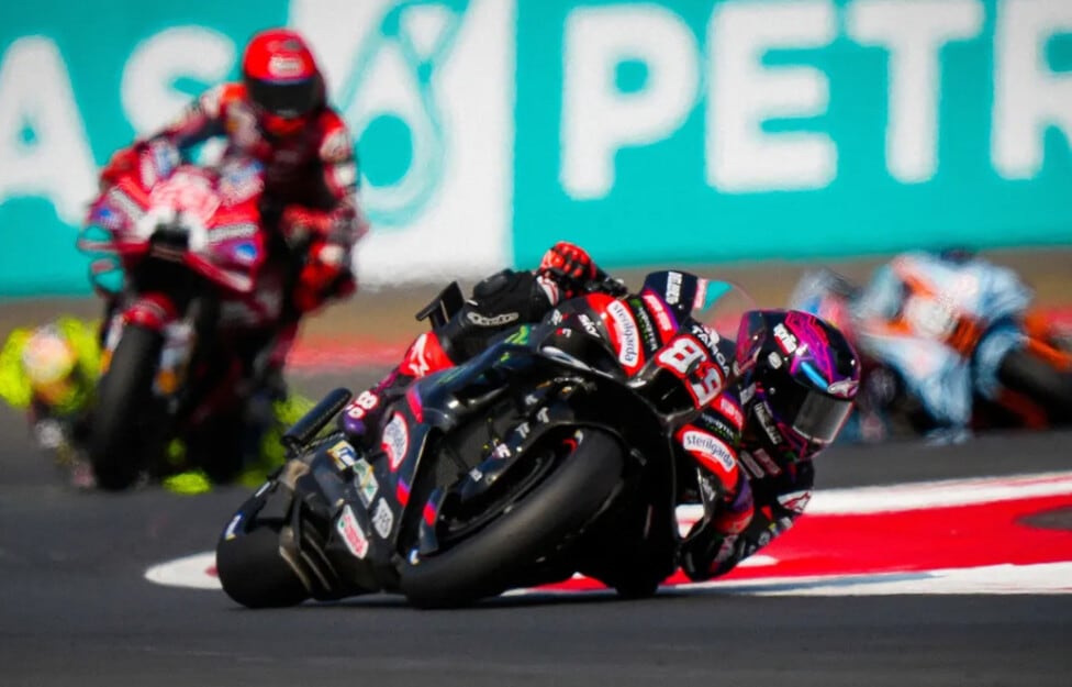 Márquez le respira en la nuca a Martín: dos puntos separan al campeón de su sucesor
