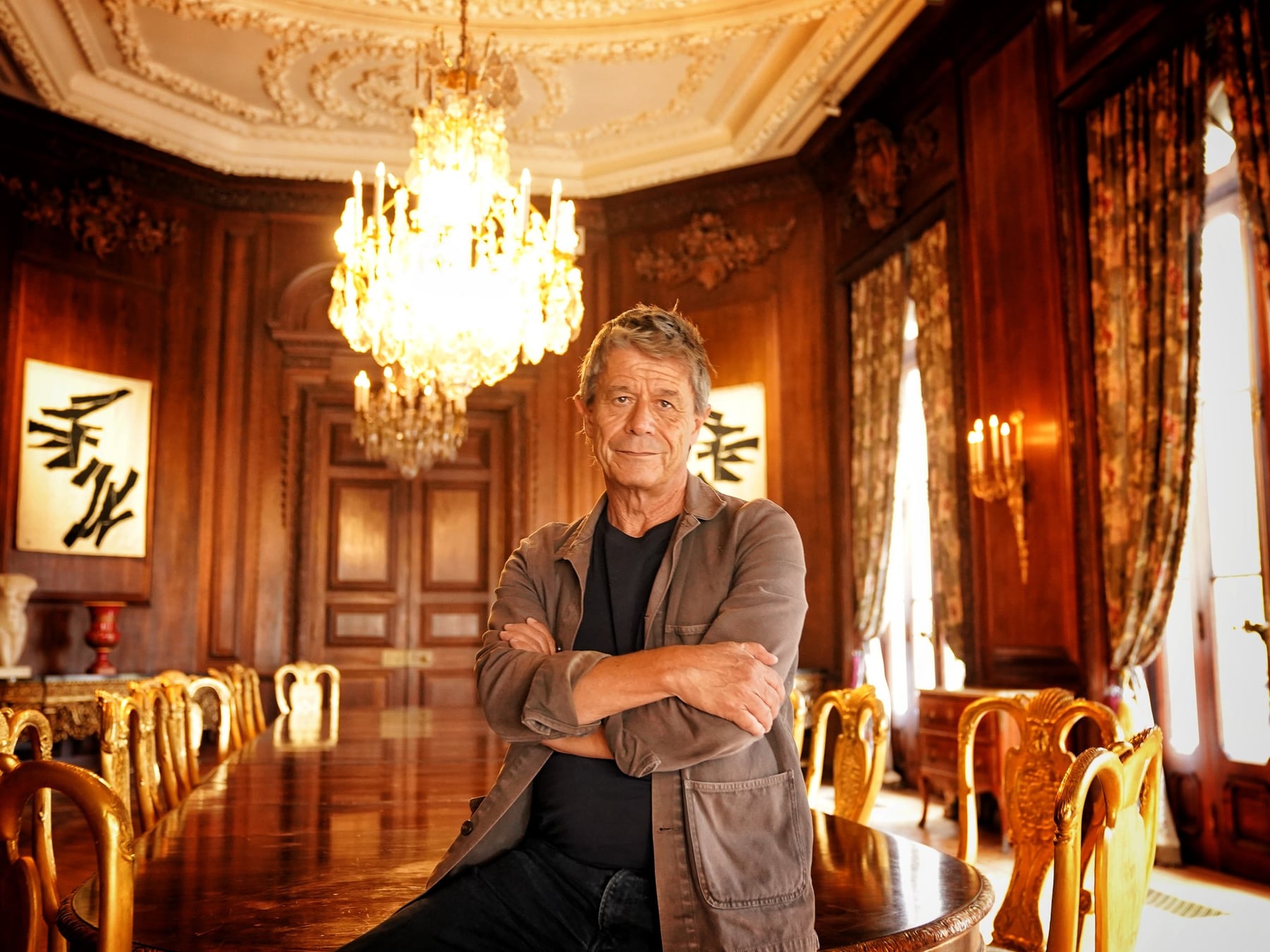 Carrère en Buenos Aires: mil lectores, una fila eterna y el oficio de hurgar donde duele
