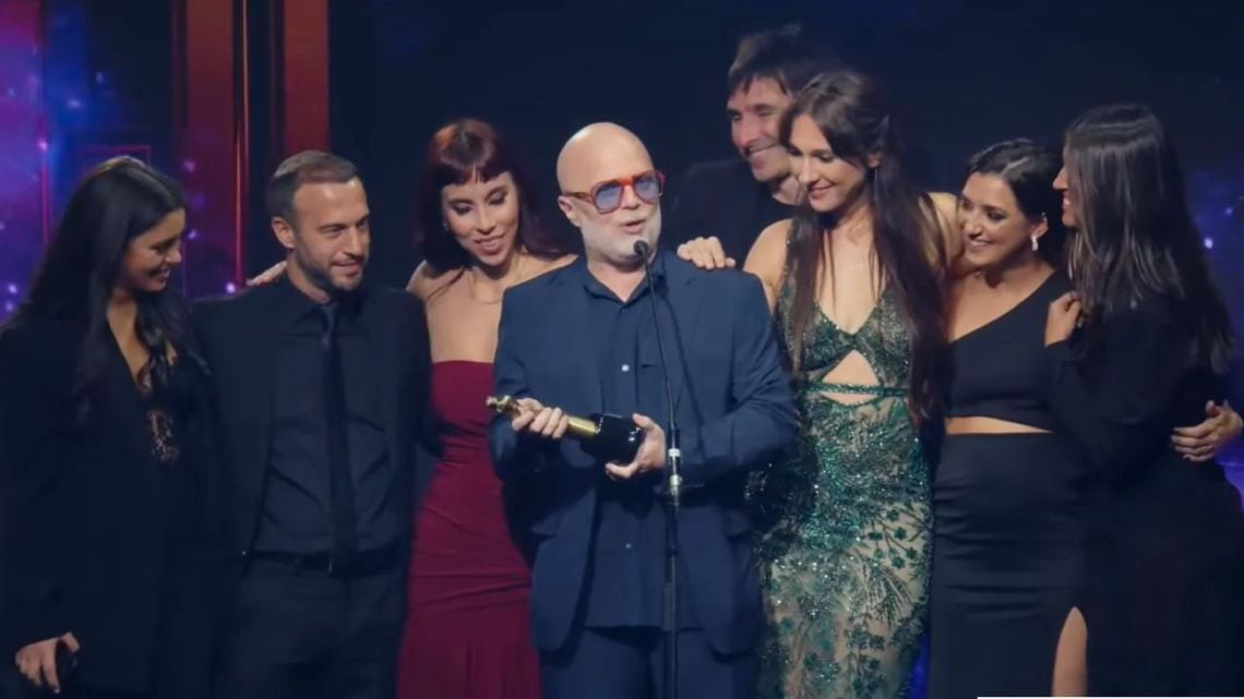La radio argentino noche de premios